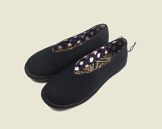 black-gongfu-handmade-cloth-shoes