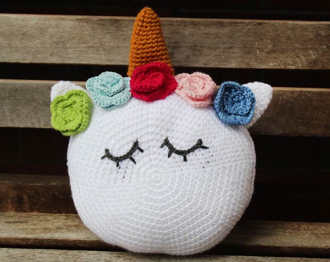 crochet-unicorn-plush-pillow A