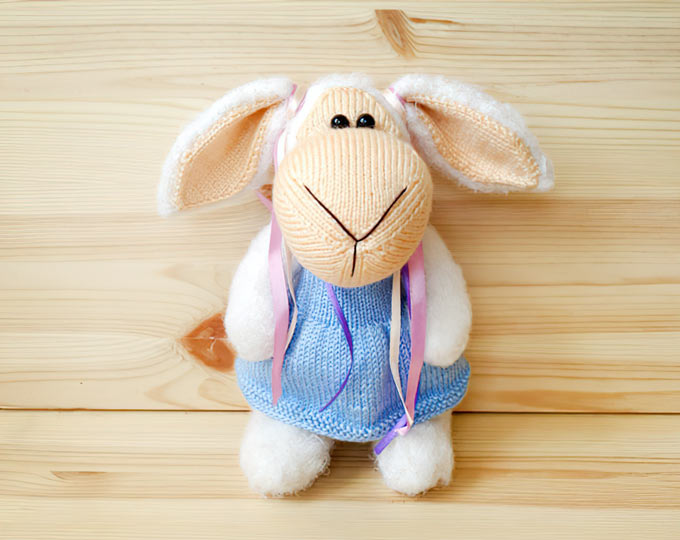 Stuffed-Animals-Little-Lamb-Miniat A