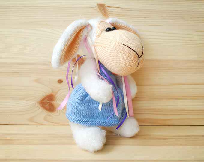 Stuffed-Animals-Little-Lamb-Miniat B