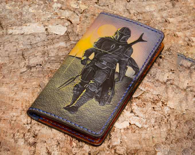 Leather-wallet-with-a-Mandalorian C