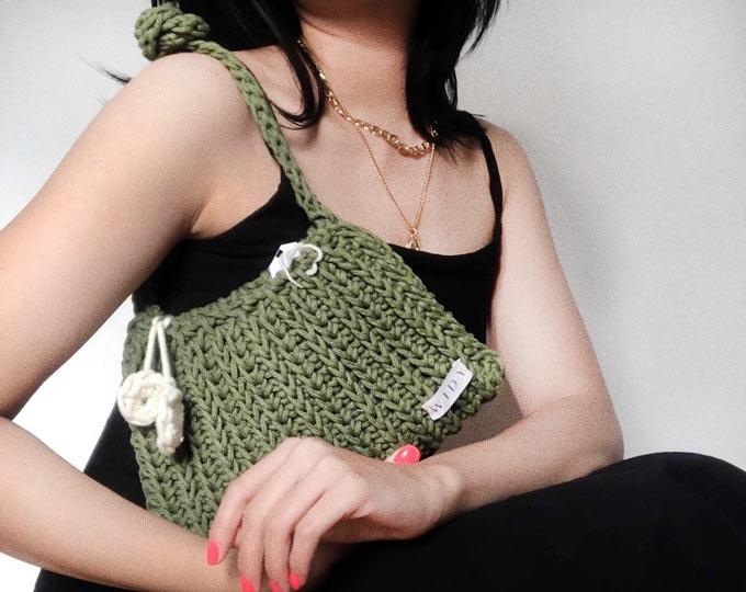 lilo-crochet-shoulder-bag B