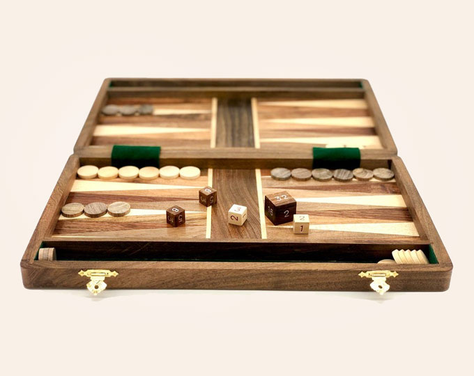 Backgammon-Game-Set-14-Classic-Bo A