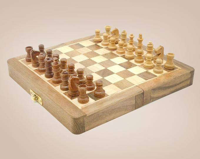 7-Wooden-Handmade-Chess-Set-Woode A