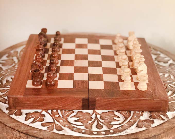 10-Wooden-Handmade-Chess-Set-Wood