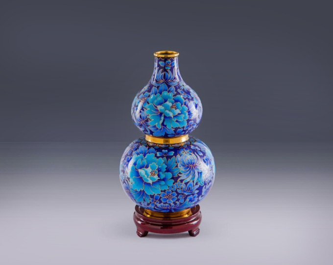 Chinese-Magnified-Blue-Cloisonne